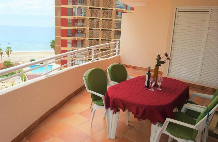 Playa De Oro 3 By Vivirel Calpe Apartamento Exterior foto
